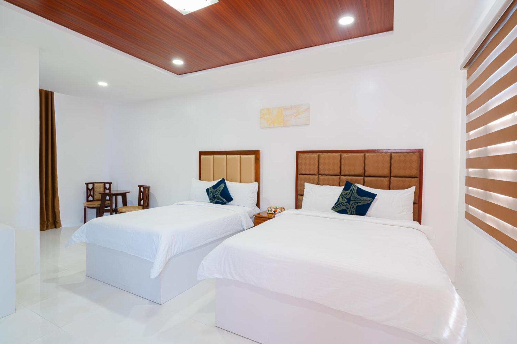 Q Beach Resort Cabangan Ngoại thất bức ảnh