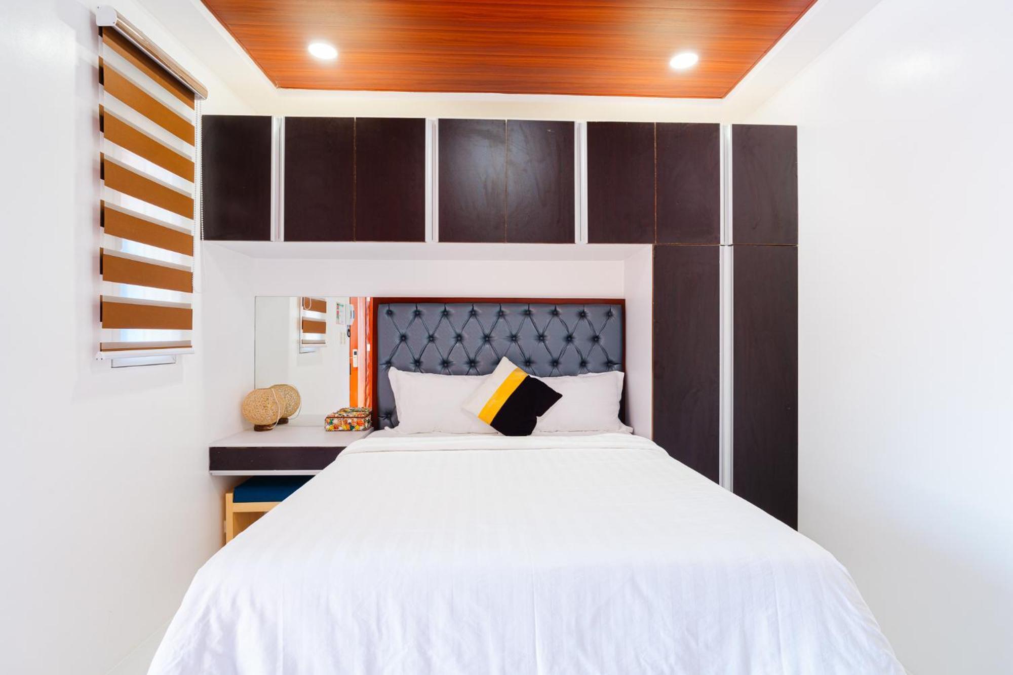 Q Beach Resort Cabangan Ngoại thất bức ảnh